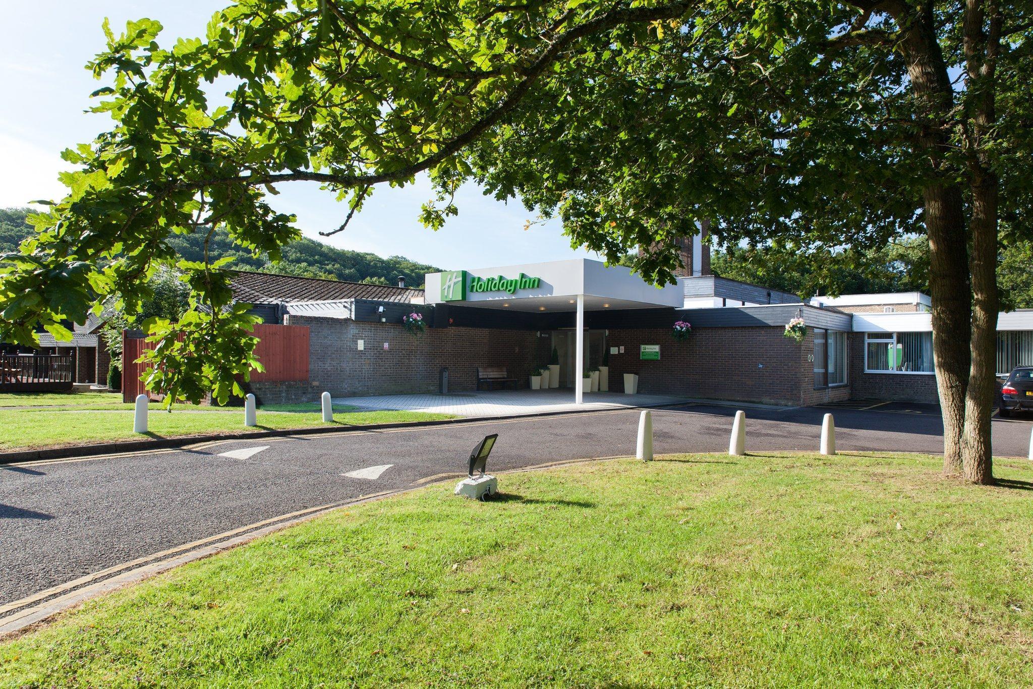 Holiday Inn Newport By Ihg Экстерьер фото